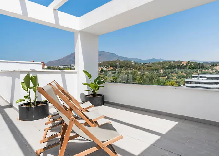 Solarium Penthouse Walk To & Old Town Appartement *