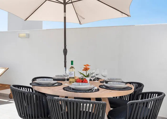 Appartement Solarium Penthouse Walk To & Old Town