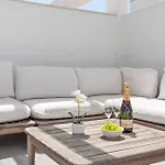 Solarium Penthouse Walk To & Old Town Apartment Estepona