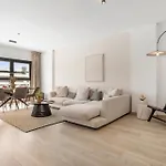 Apartment Solarium Penthouse Walk To & Old Town Estepona