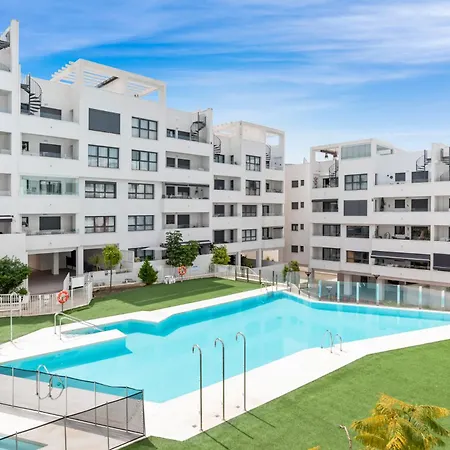 Appartamento Solarium Penthouse Walk To & Old Town Estepona